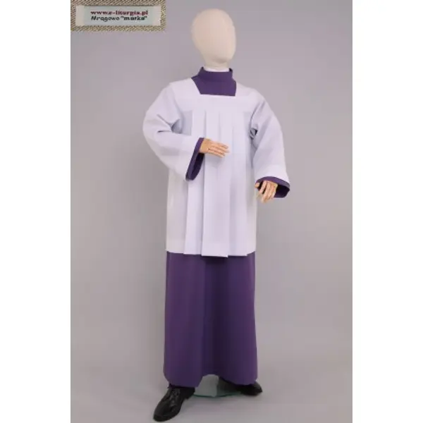 Aube violette pour lecteurs et servants d’autel AS/fio + surplis