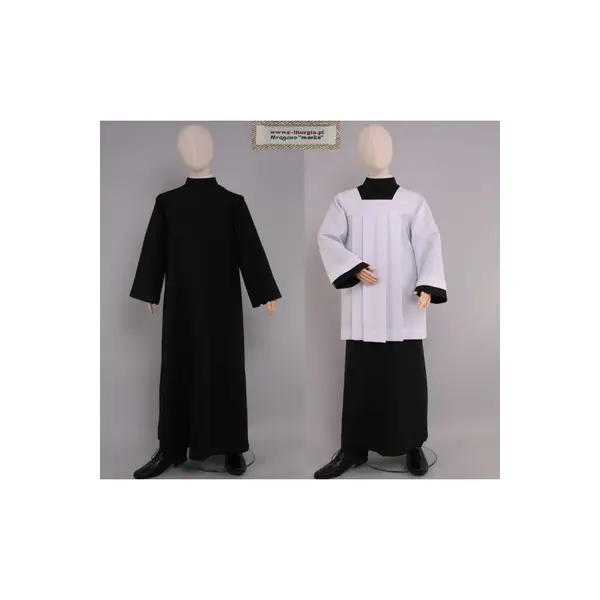 Aube noire pour lecteurs et servants d’autel AS/cza + surplis