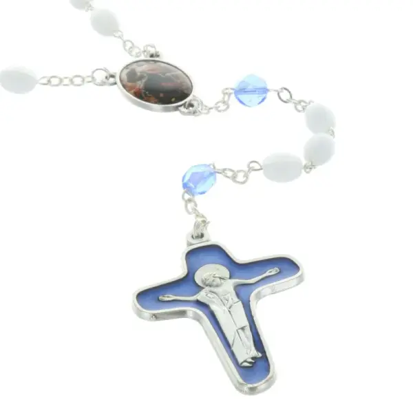 Chapelet de Marie qui défait les noeuds en verre avec la croix de la Mater Dolorosa