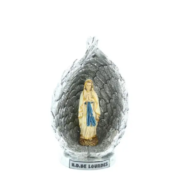 Statue de Notre Dame de Lourdes entourée d'ailes argentées en résine pailletée 12cm