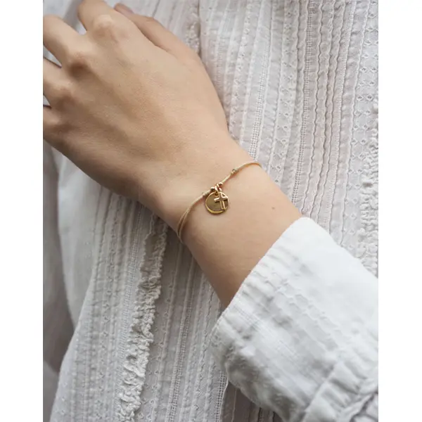 Bracelet Croix et médaille personnalisable
