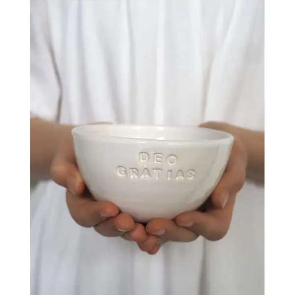 Bol artisanal en céramique Deo Gratias