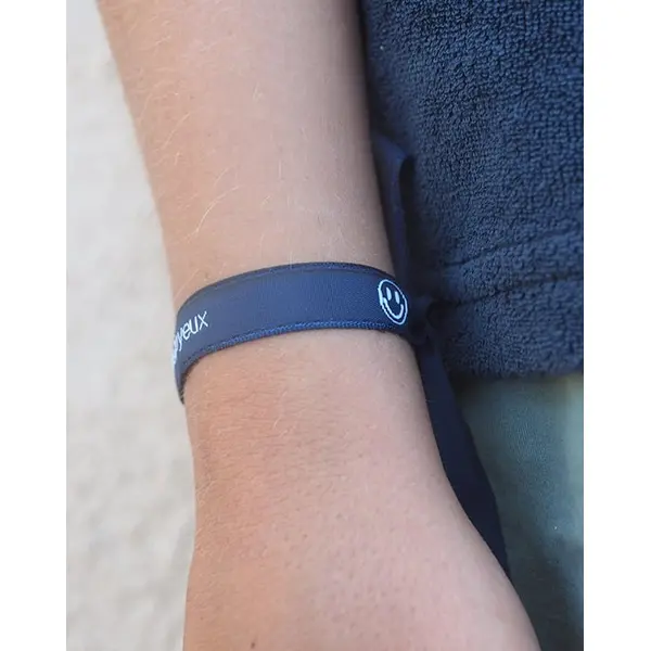 Bracelet ruban brodé - Soyez toujours joyeux