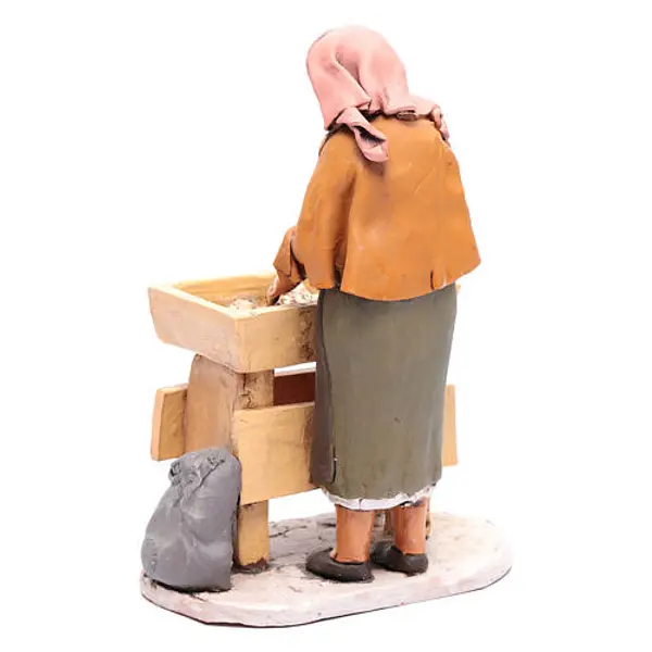 Femme qui pétrit en terre cuite crèche Deruta 30 cm