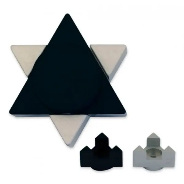 Bougeoirs de voyage en aluminium pour Shabbat, Avner Agayof, Étoile de David - Noir