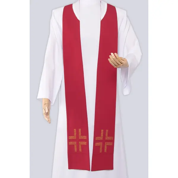 Chasuble rouge brodée Gh7/c