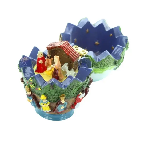 Miniature Nativity scene of the Holy Family in an egg - Resin - 7cm