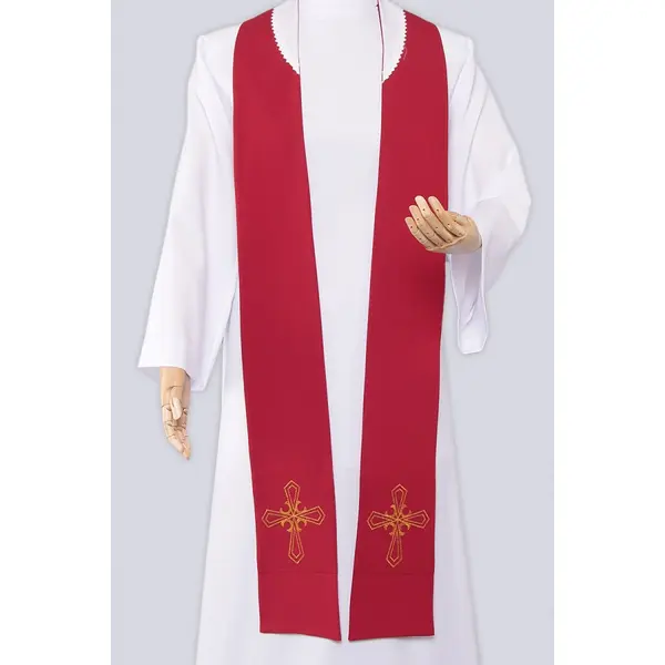 Chasuble rouge brodée Gh3/c