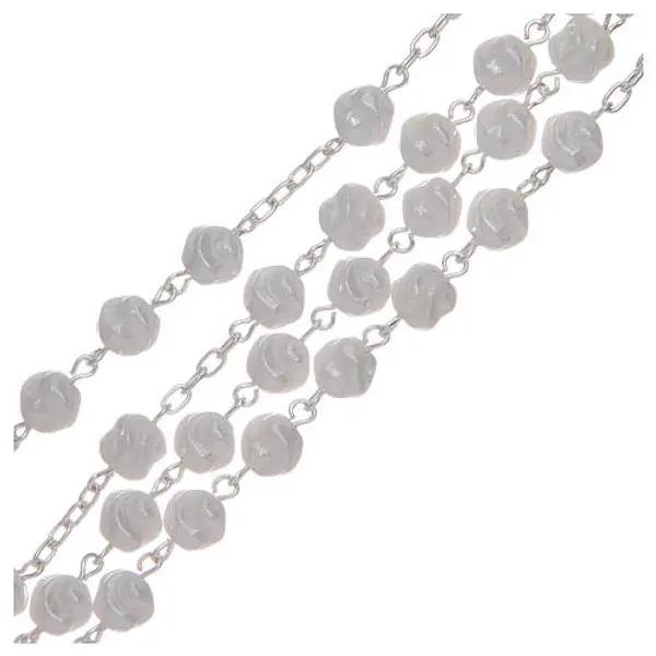 Chapelet en argent 925 avec grains en verre couleur blanc