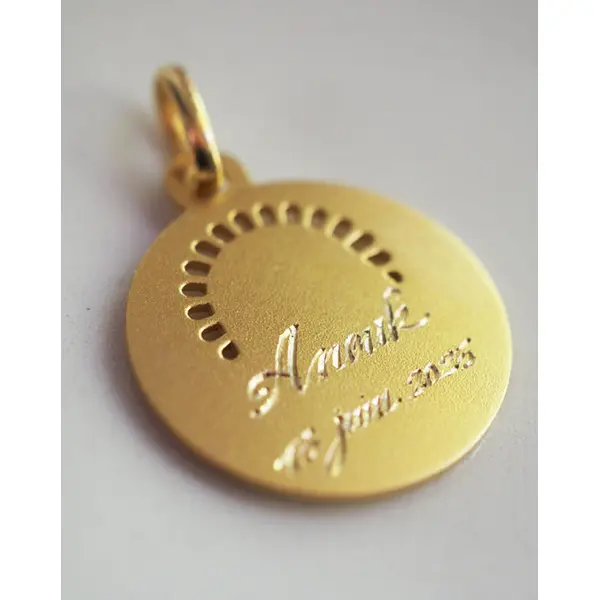 Médaille Regina Angelorum | Or 18 carats